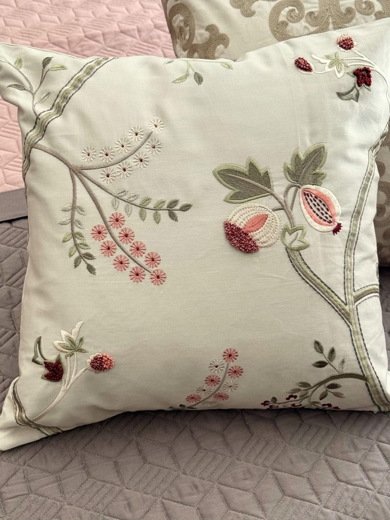 Adore_ROTA_Bedding_set_-5.jpg