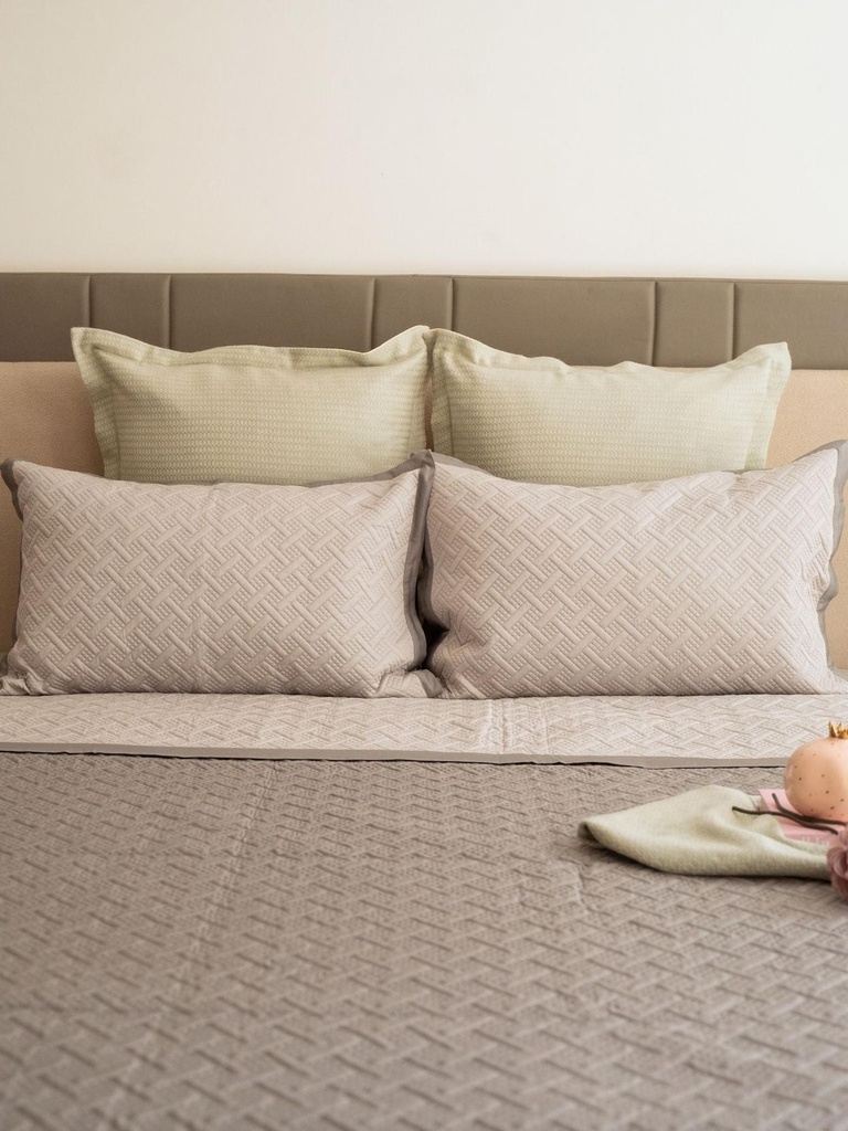 Poppy_PESL_Bedspread_-2.jpg