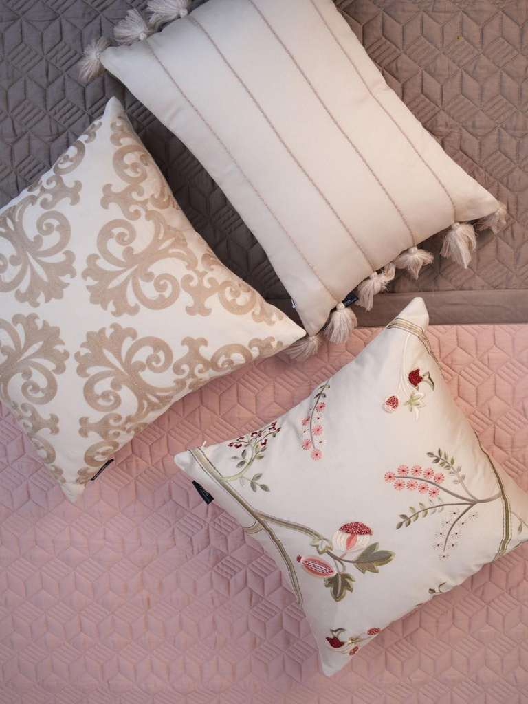 AdoreROTABeddingset-8.jpg