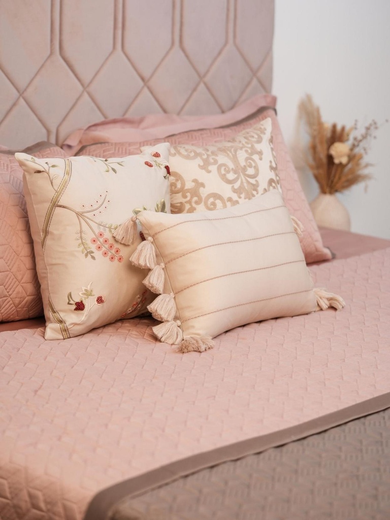 AdoreROTABeddingset-10.jpg