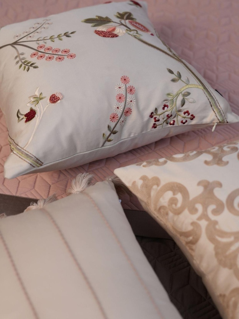 AdoreROTABeddingset-7.jpg