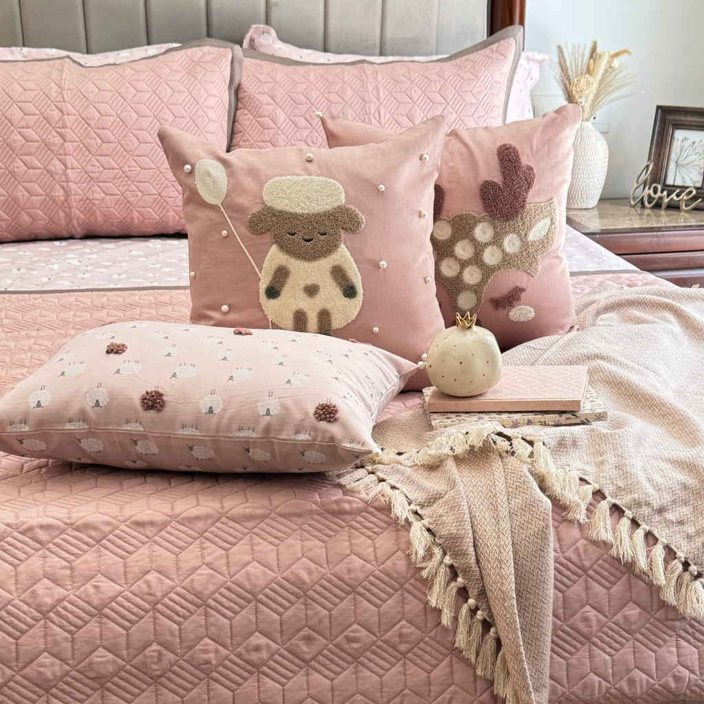 BAA_BAA_BOUTIQUE-Bedding_set_03.png