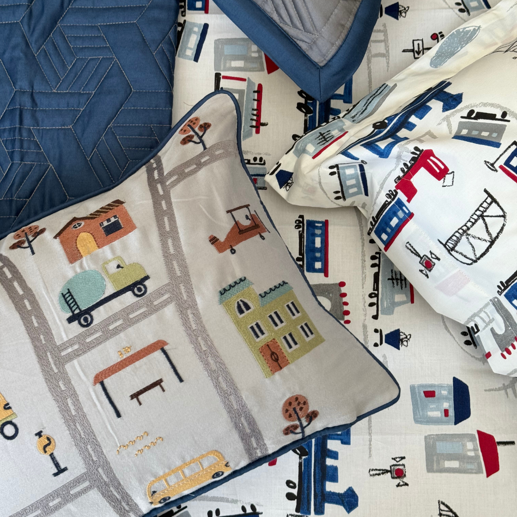 The_Little_Explorer_Bedding_set_03.png