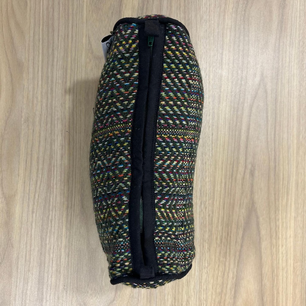Black_Woven_2.jpg
