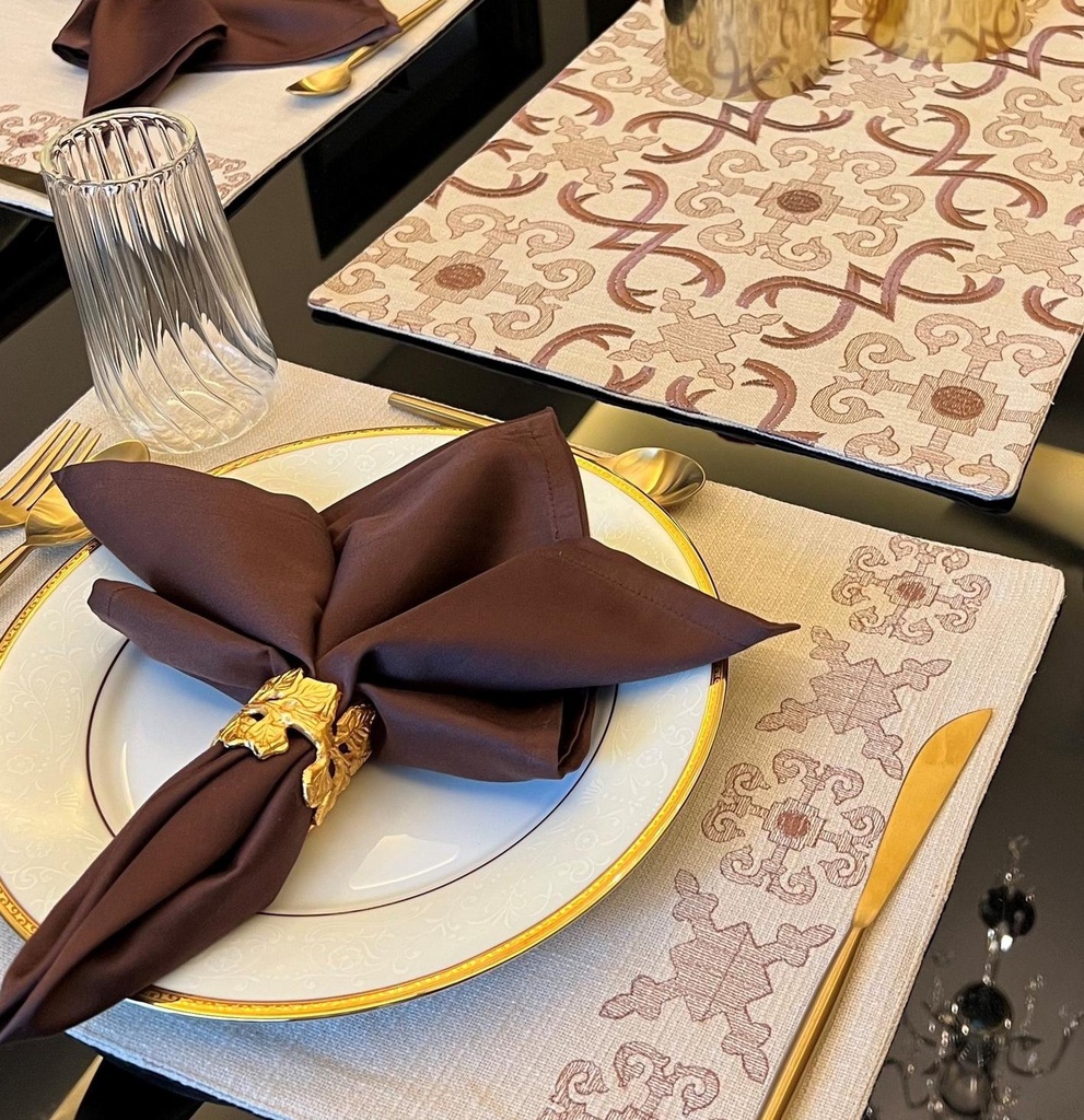 Placemat-2_cad20a5e-ced3-48aa-afed-d7406135eb76.jpg