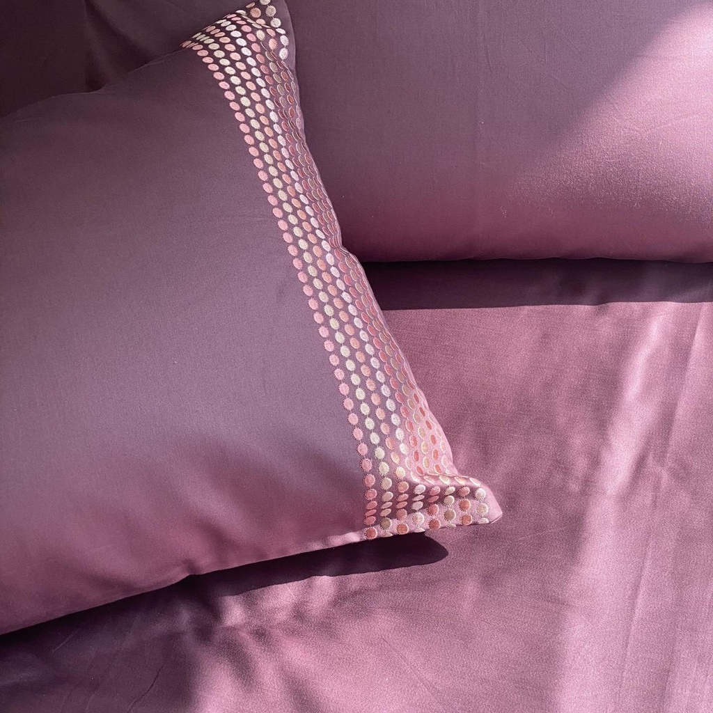 SA-BEMP-DOTS-MAUVE-4-min-scaled.jpg