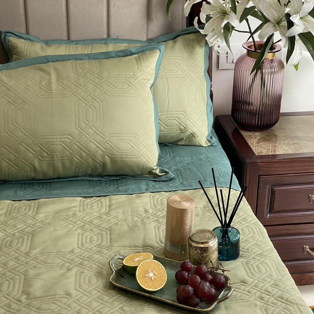 ORNATE-LIME-GREEN-AND-TURQUOISE-3-min.jpg