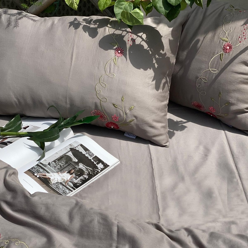 wild-florals-olive-grey-2-min.jpg