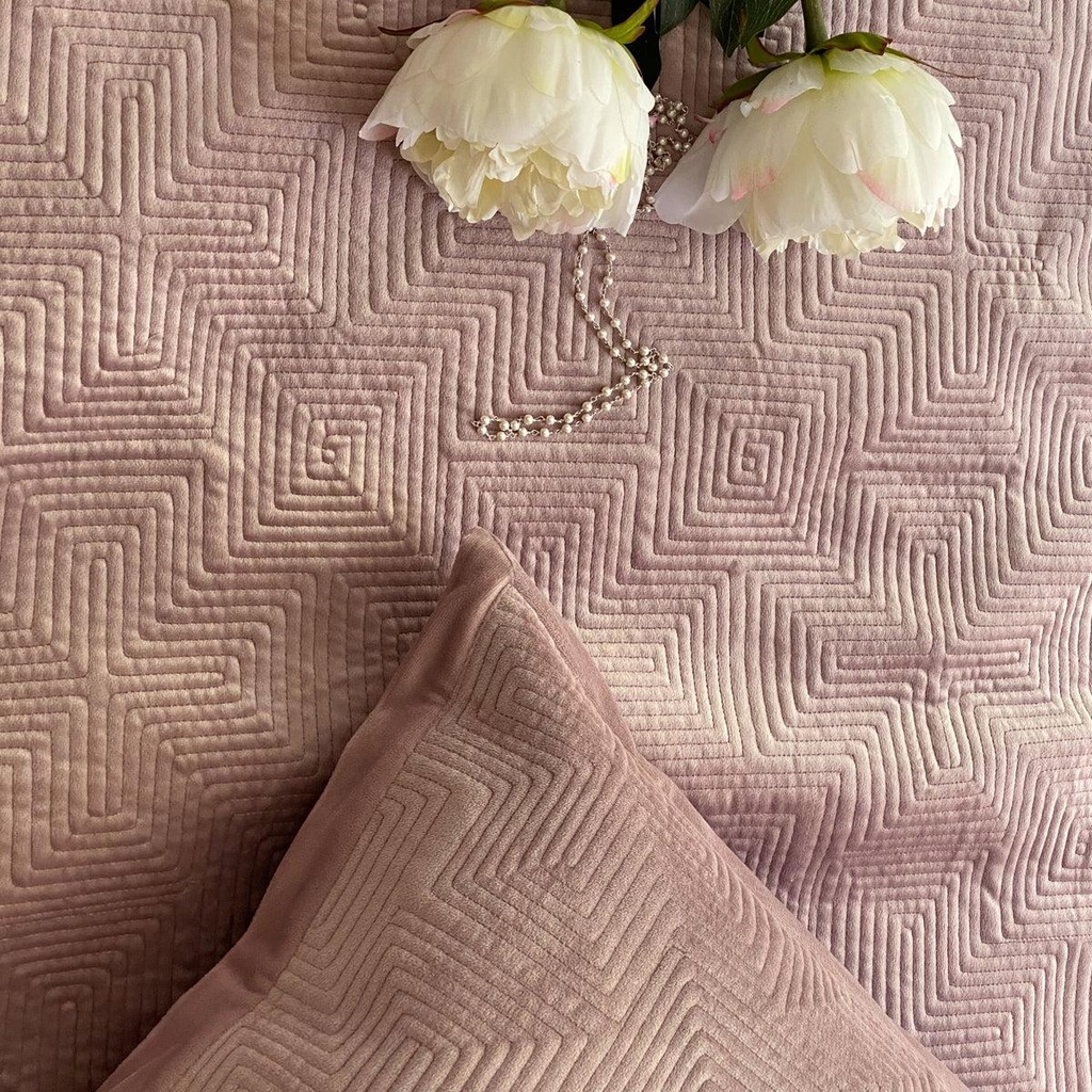 MAZE-ONION-PINK-2.jpg