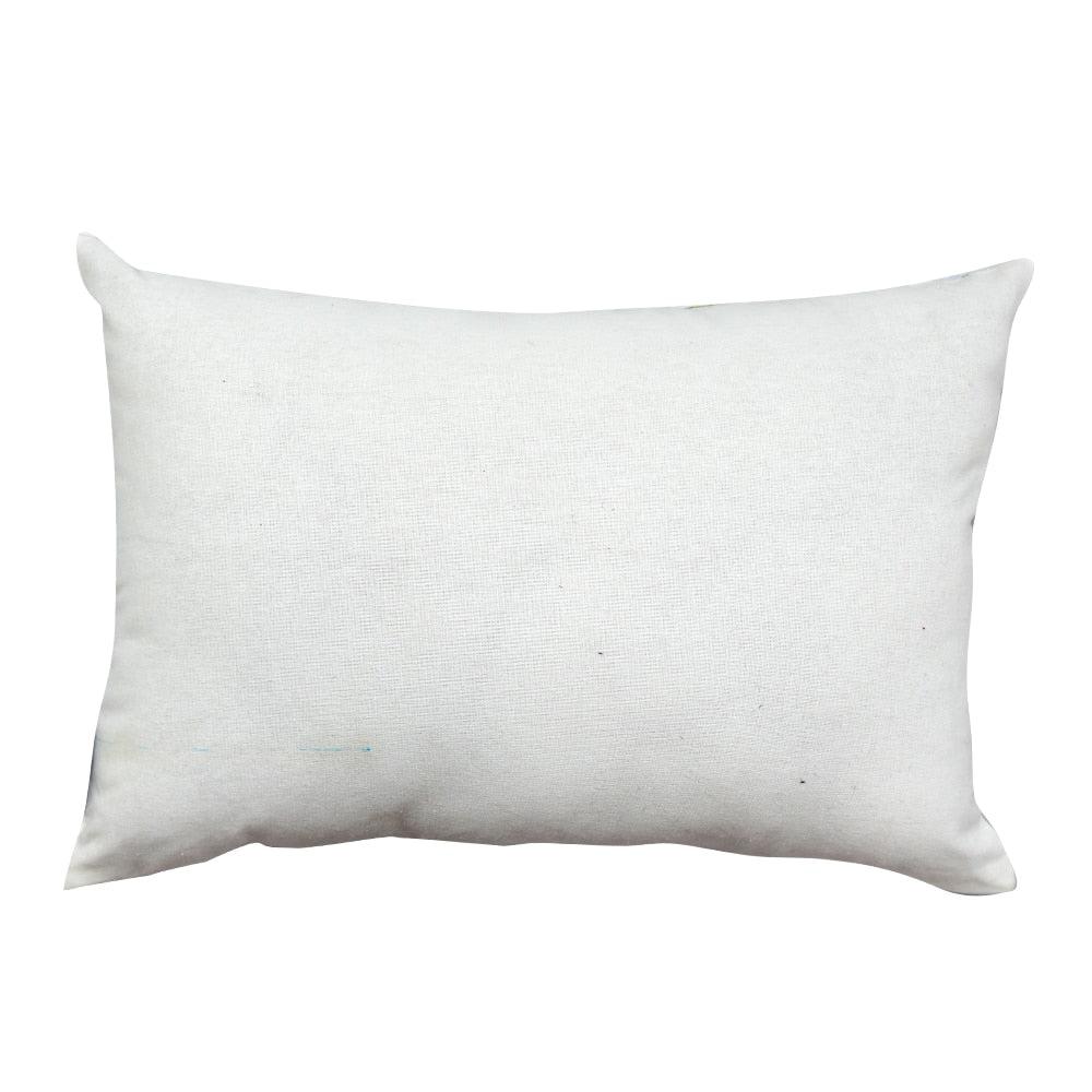 SAC015-08-Leashed-triangle-cushion-cover-3_ff46c7d3-1ec2-4162-9141-7083860e0062.jpg