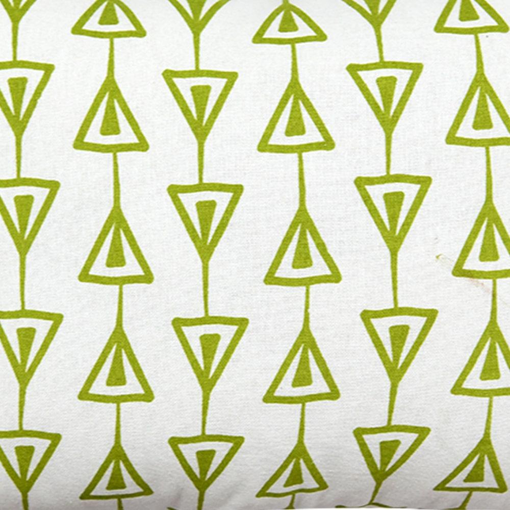 SAC015-08-Leashed-triangle-cushion-cover-2_2c6fd3ff-f2a2-4e3c-aa65-d1aa9c027d9d.jpg
