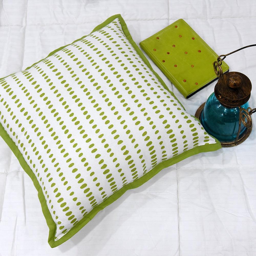 SAC015-01-Splash-Dotted-Cushion-5_672cd5d3-422c-46c0-b4ba-2c7fa065b3e4.jpg