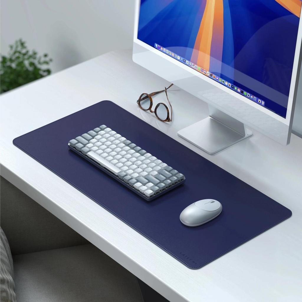vegan-leather-premium-desk-mat-accessories-satechi-951257.jpg