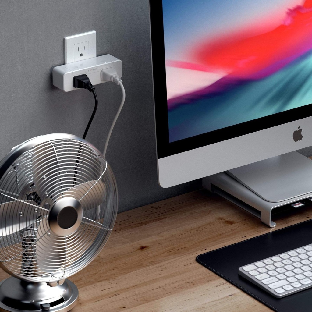dual-smart-outlet-works-with-apple-homekit-wall-chargers-satechi-755349.jpg