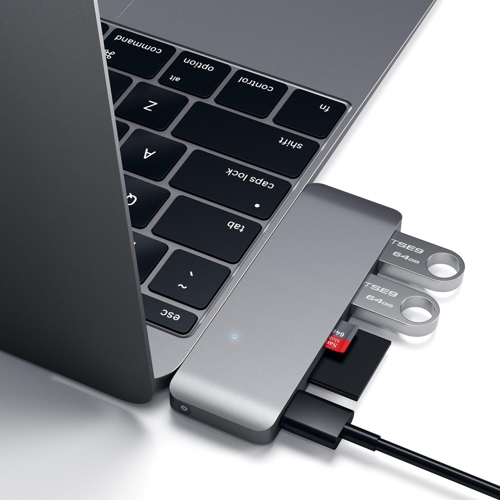 type-c-pass-through-usb-hub-hubs-satechi-208747.jpg