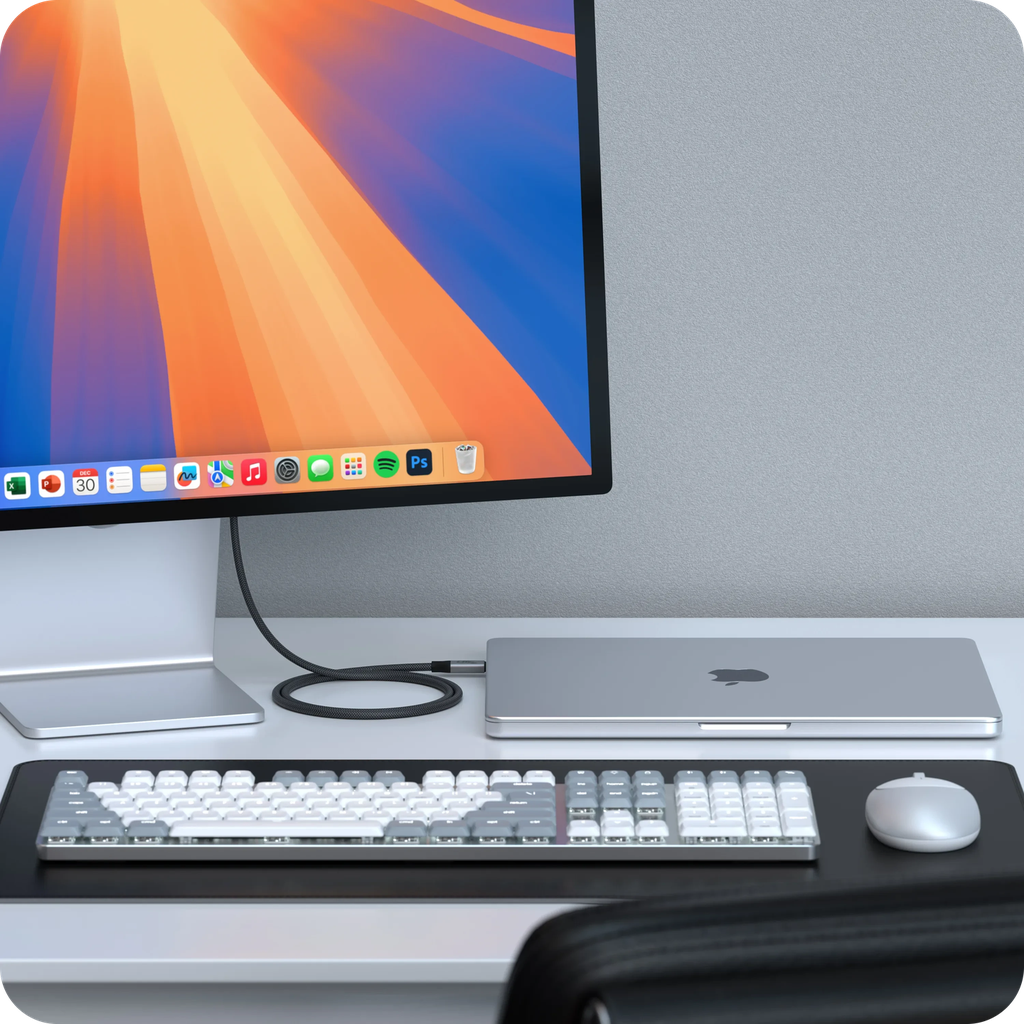 usb4-v2-pro-cable-satechi-606454.png