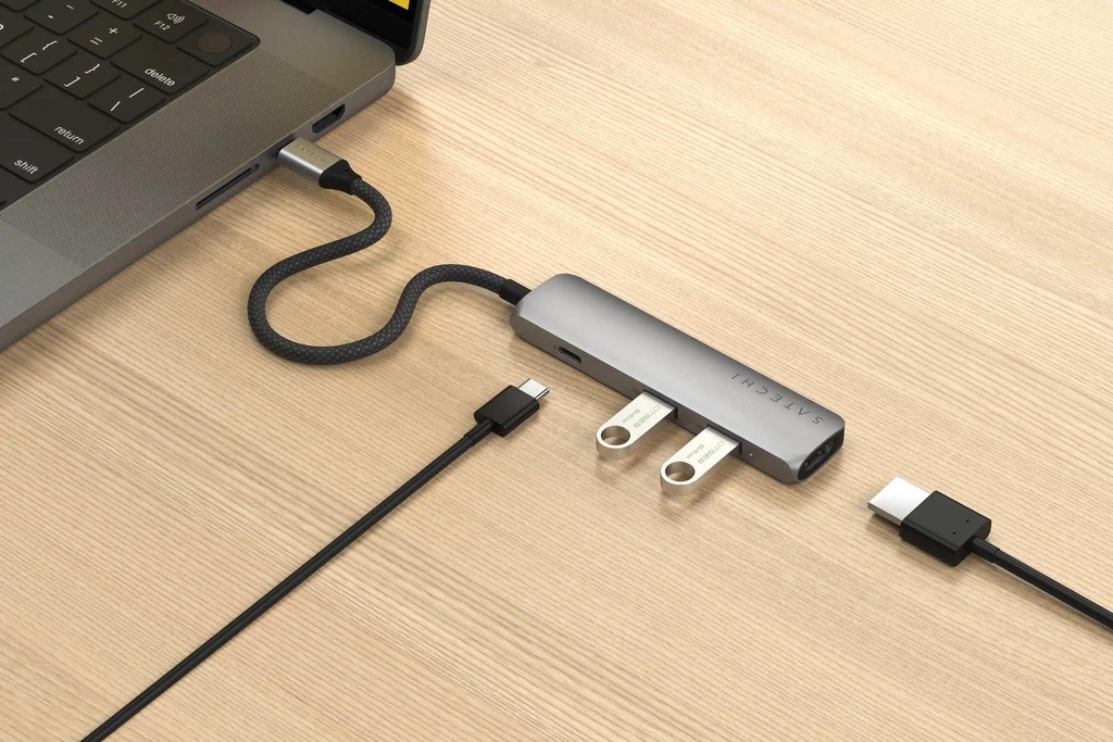 4-in-1-usb-c-slim-multiport-adapter-4k-satechi-436884.jpg