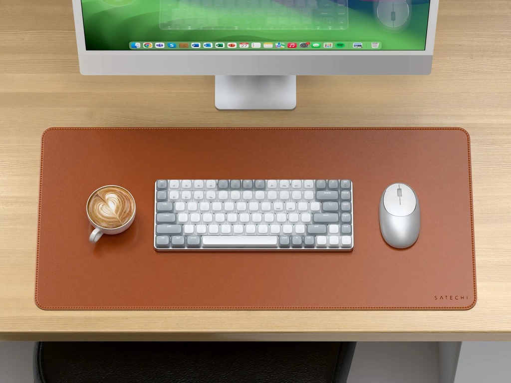 vegan-leather-premium-desk-mat-satechi-901875.jpg