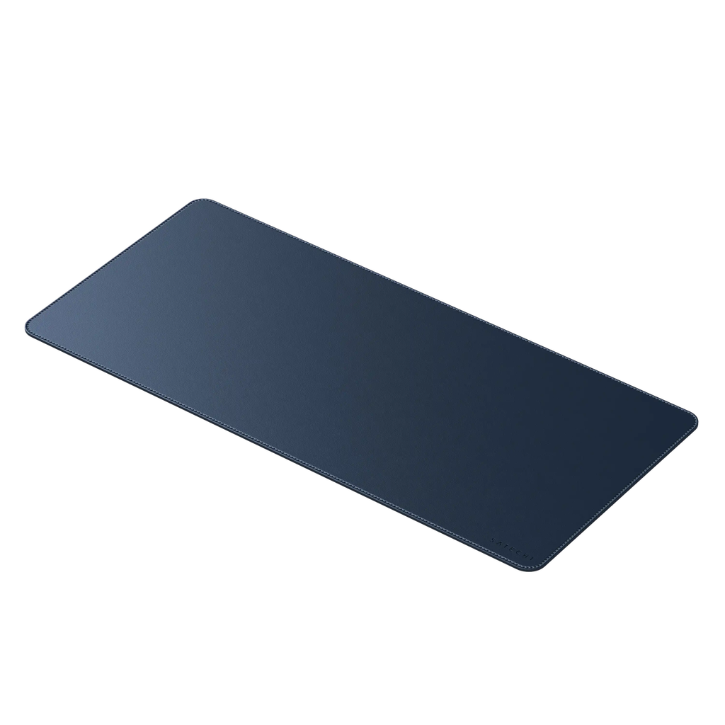 vegan-leather-premium-desk-mat-satechi-841567.png