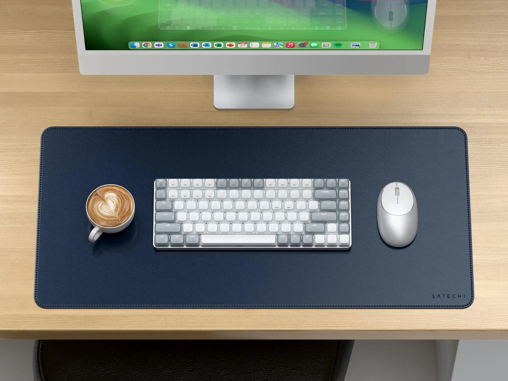 vegan-leather-premium-desk-mat-satechi-990767.jpg