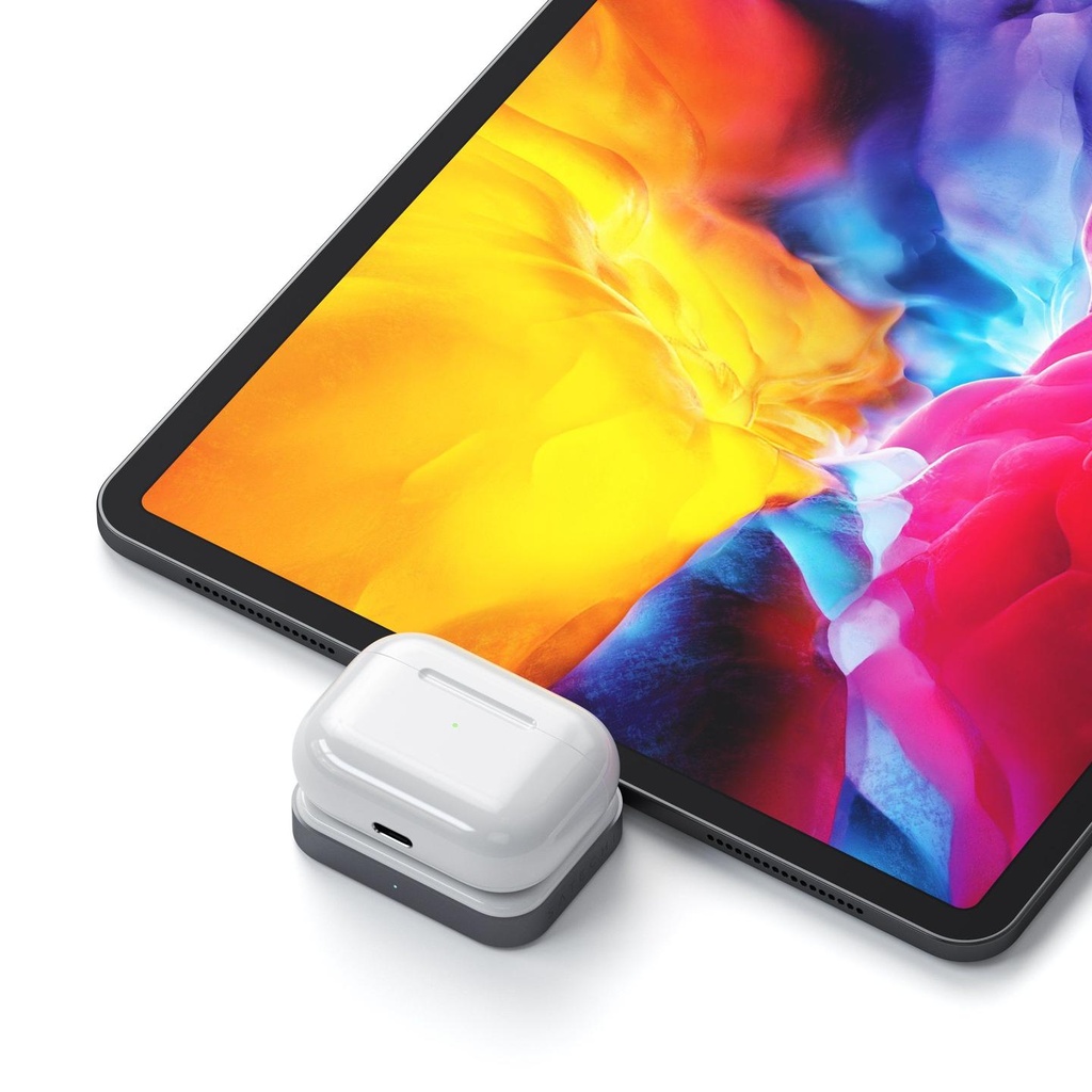 usb-c-wireless-charging-dock-for-airpods-ships-in-may-usb-c-satechi-829157.jpg