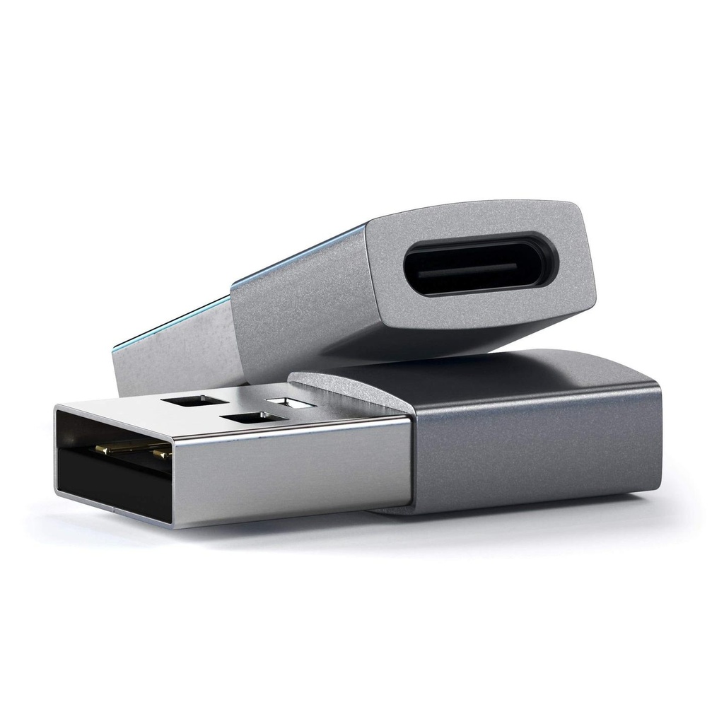 type-a-to-type-c-adapter-usb-c-satechi-578584.jpg