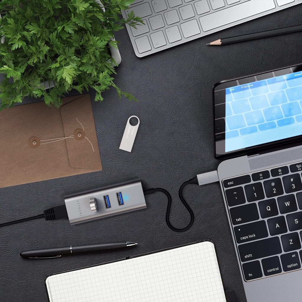 type-c-2-in-1-usb-30-aluminum-3-port-hub-and-ethernet-port-usb-c-satechi-810584.jpg