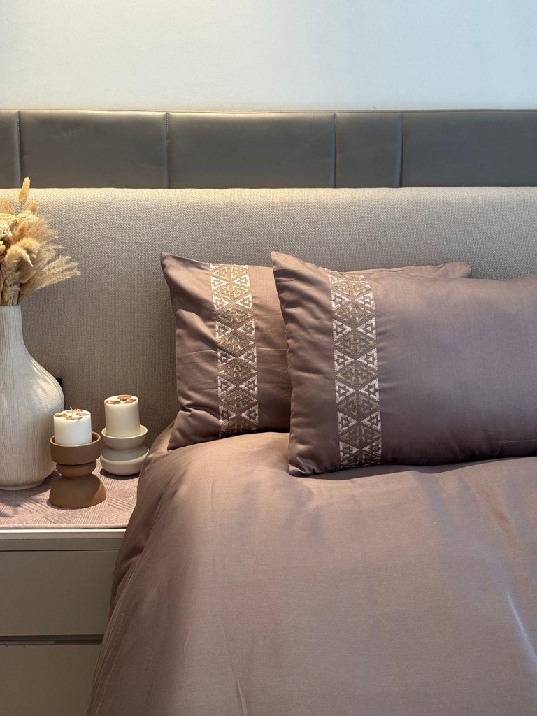 Faye Taupe Dreams Bedsheet Set