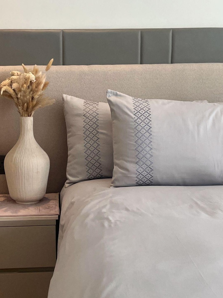 Tessa Pearl Grey Dreams Bedsheet Set
