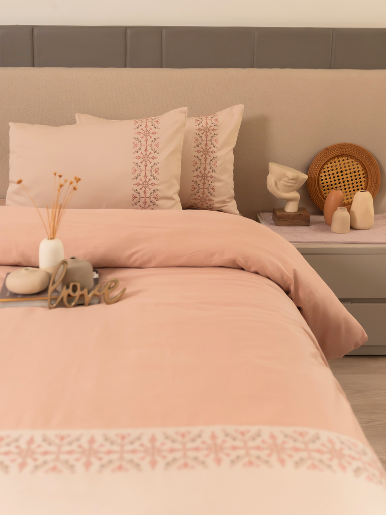 Luna Buff Rose Dreams Duvet Cover Set