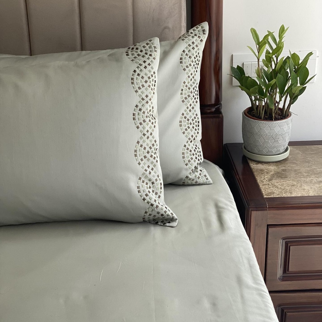 Twirl Sage Green Dreams Bedsheet