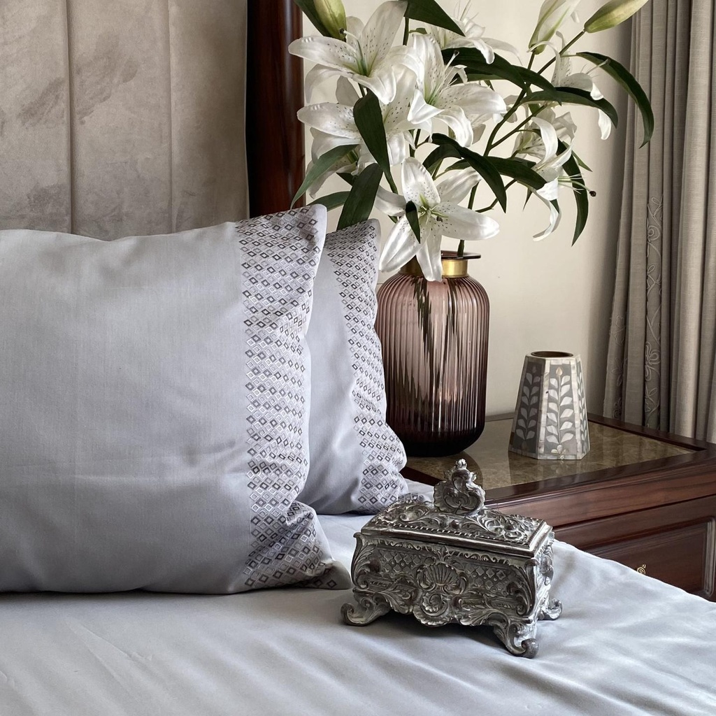 Jewel Sandstone Grey Dreams Bedsheet