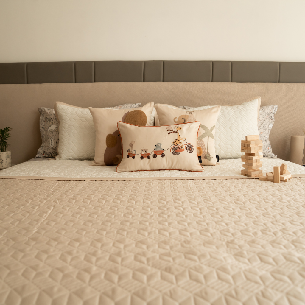 Wild Wonders Oats Beige and Ivory Kids Bedding Set (10 PC Set)