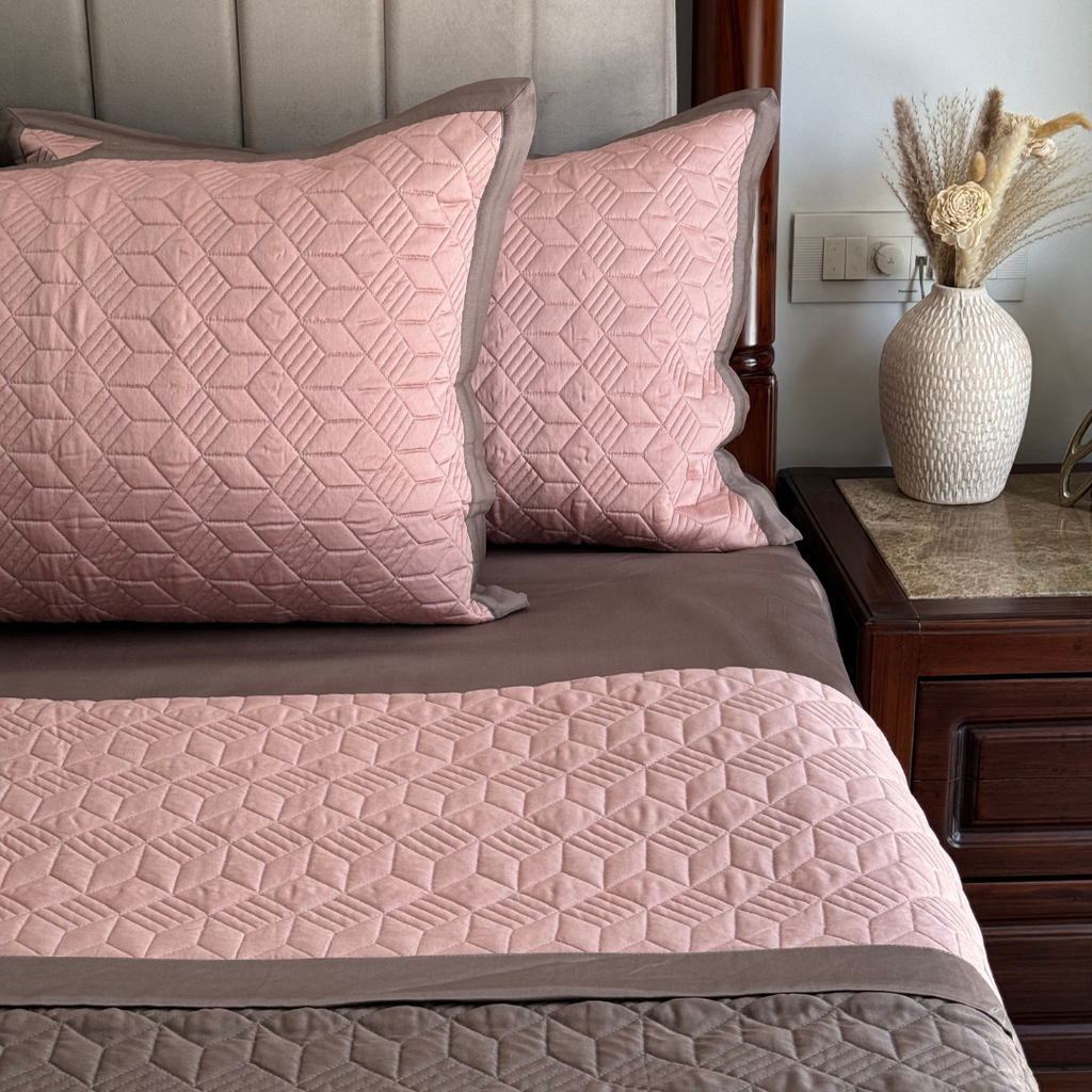 [SA#S001- Adore ROTA] Rose and Taupe Adore Cotton Reversible Bedspread (Taupe)