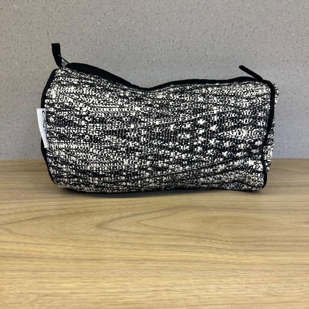 [SA#P0020-02 M] Black and White Chevron Cotton Medium Size Woven Wedding Jewelry Pouch / Cosmetic / Make Up Case Multifunction Storage