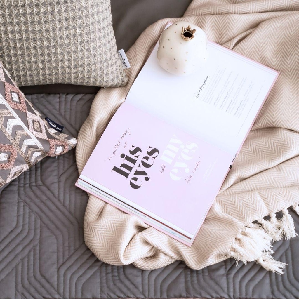 Herringbone Neutral Woven Throw with Cushion Covers