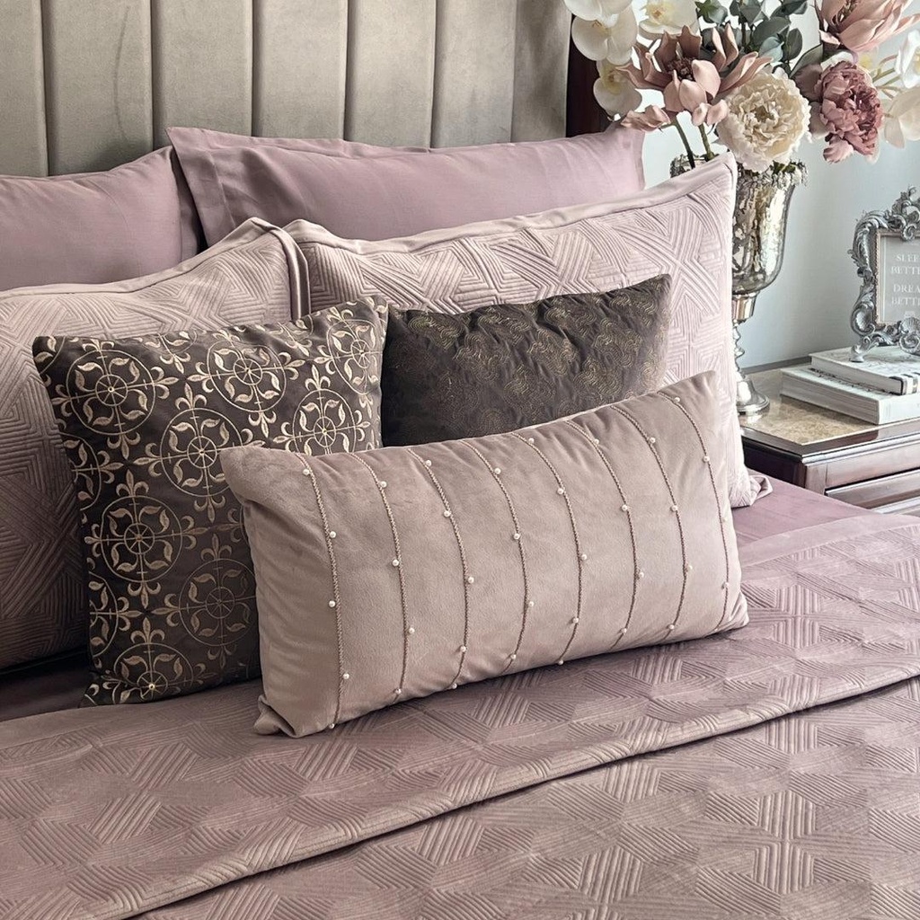 Bonito Onion Pink Velvet Trousseau Set (10 PC Set)