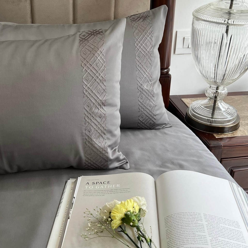Classic Slate Dreams Bedsheet