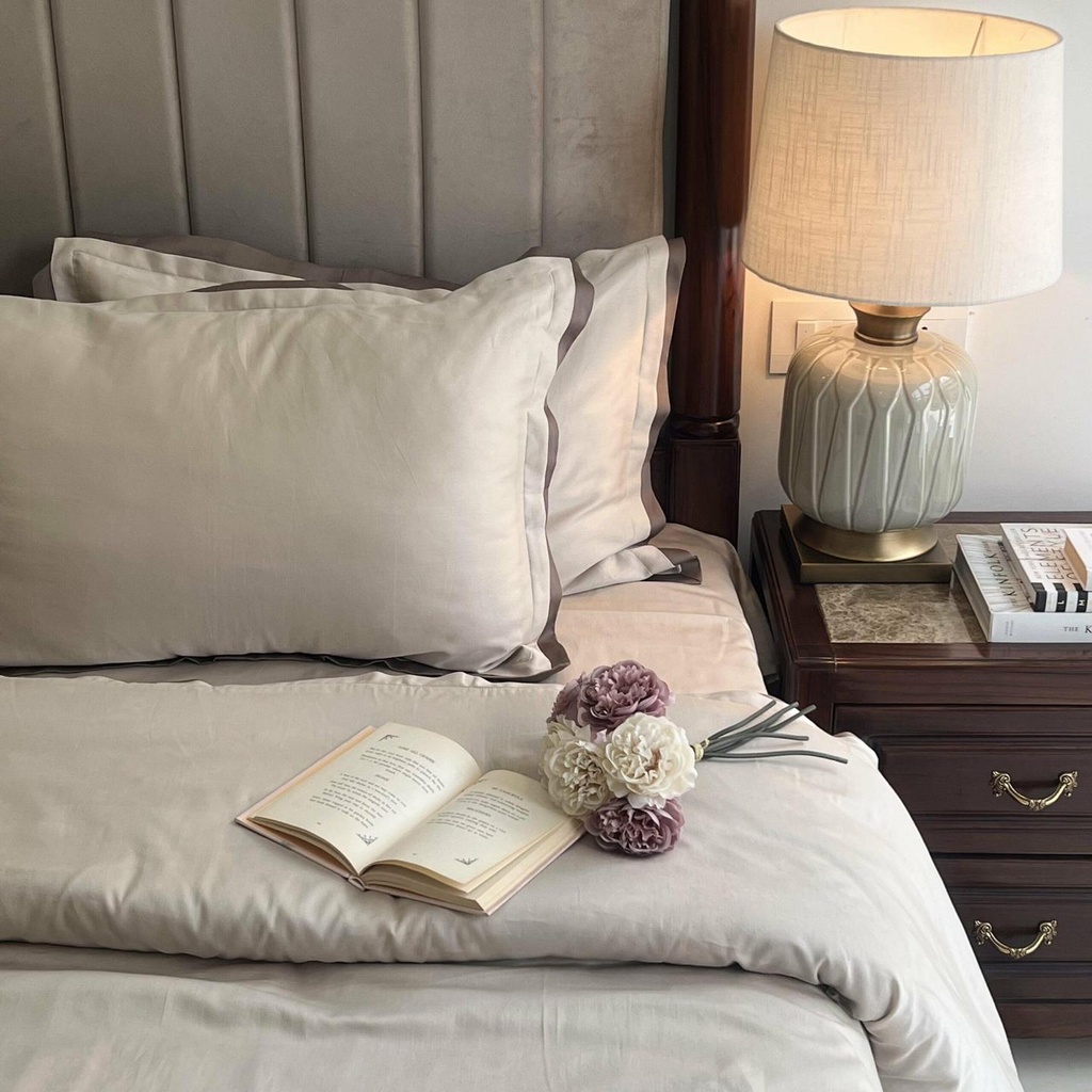 [SA#DU/SET2F-OBTA-2] Oats Beige and Taupe Duplex Duvet Cover Set (Taupe)