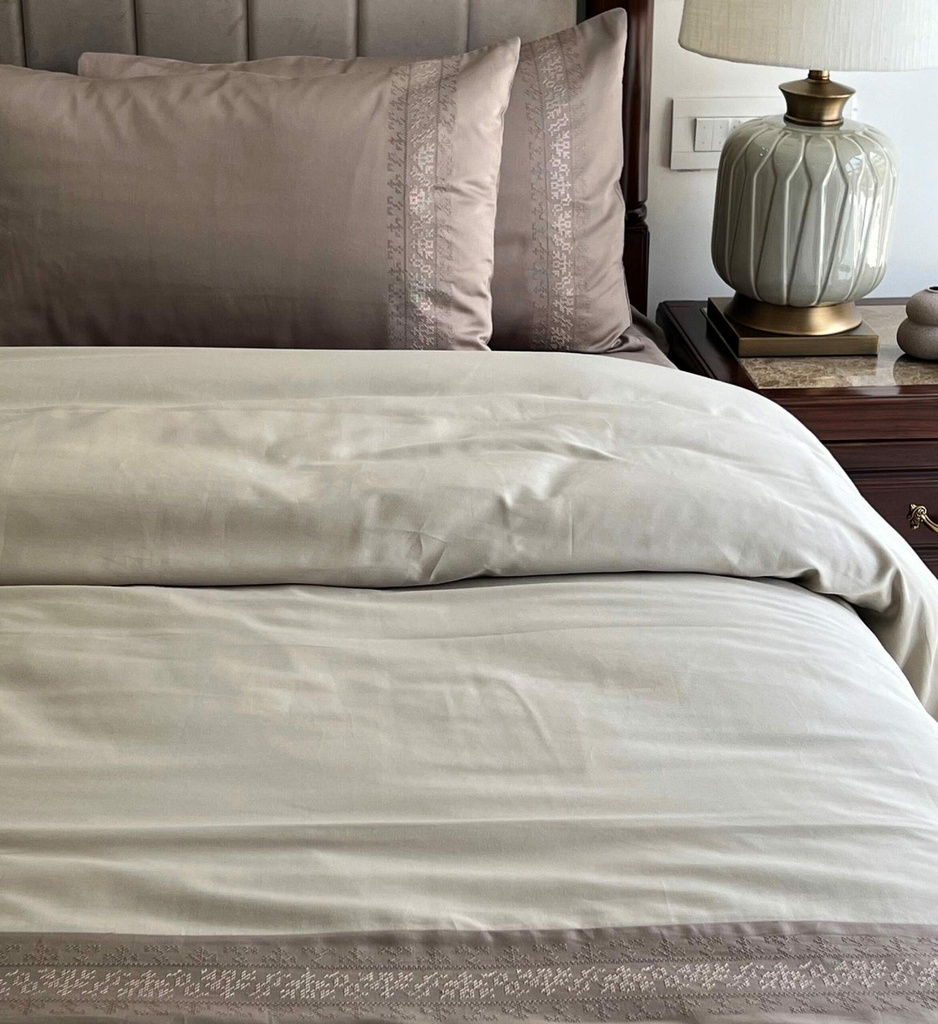 [SA#DU/SET-DELIGHT-MOBE-2] Delight Mocha Beige Dreams Duvet Cover Set (Beige)