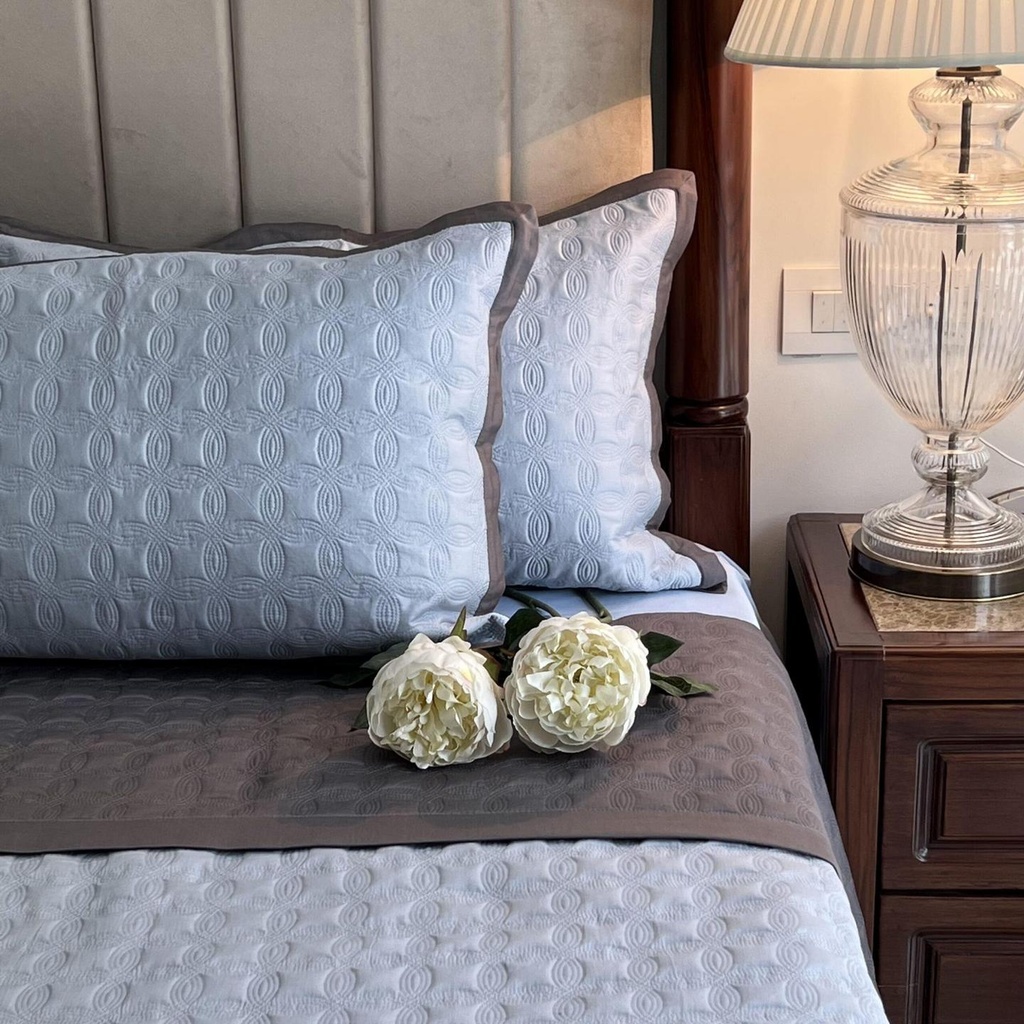 [SA#S001-ORBIT-SBDG-2] Smoke Blue and Dark Grey Orbit Cotton Reversible Bedspread (Dark Grey)