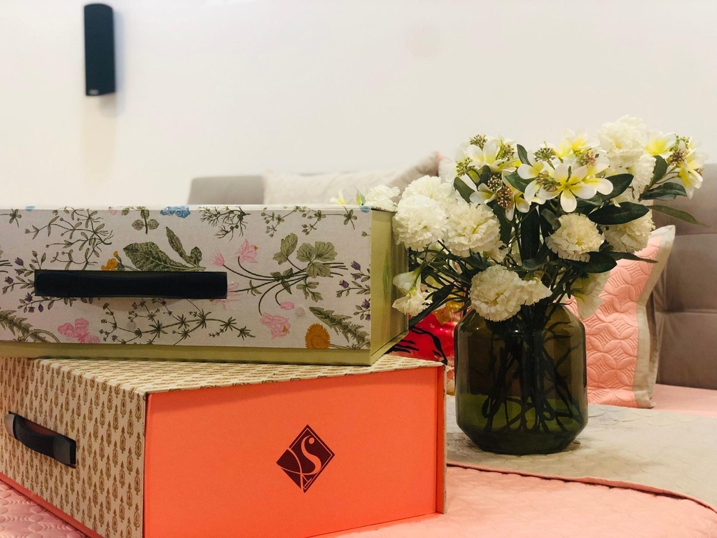 Foldable Printed Flora Green Gift Box