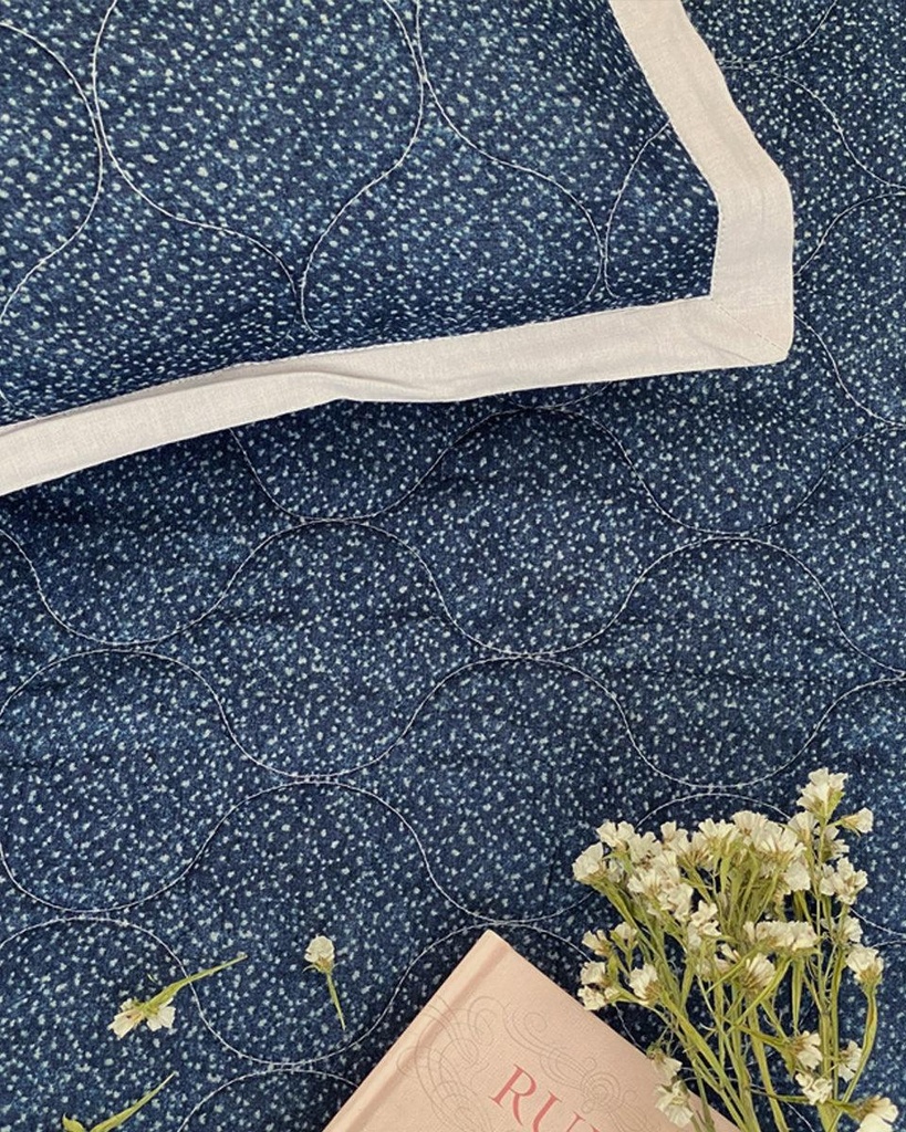 100% Cotton Attractive Indigo Reversible Bedspread