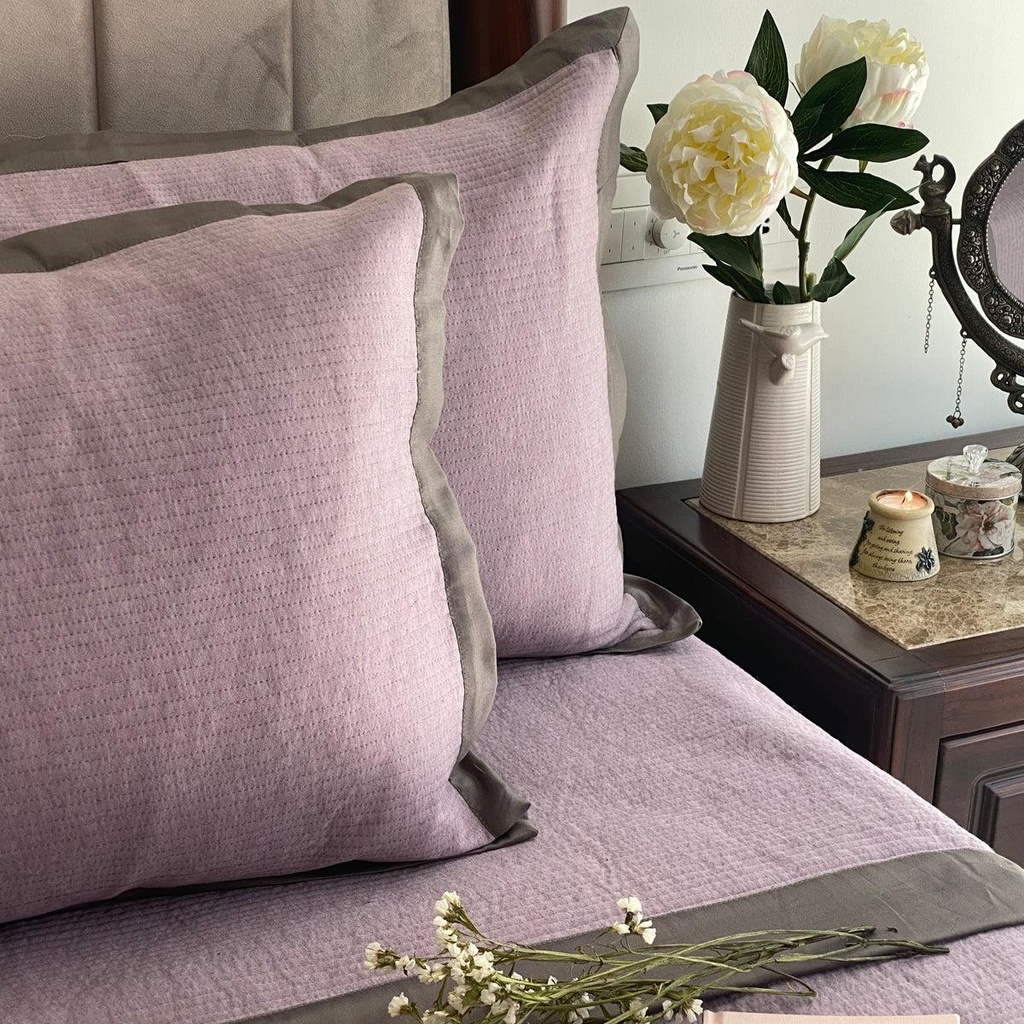 Streak Lavender Reversible Bed Cover