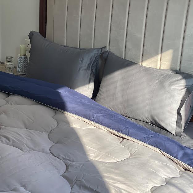 Customisable Single Bed Reversible Heavy Winter Quilt (300 GSM)