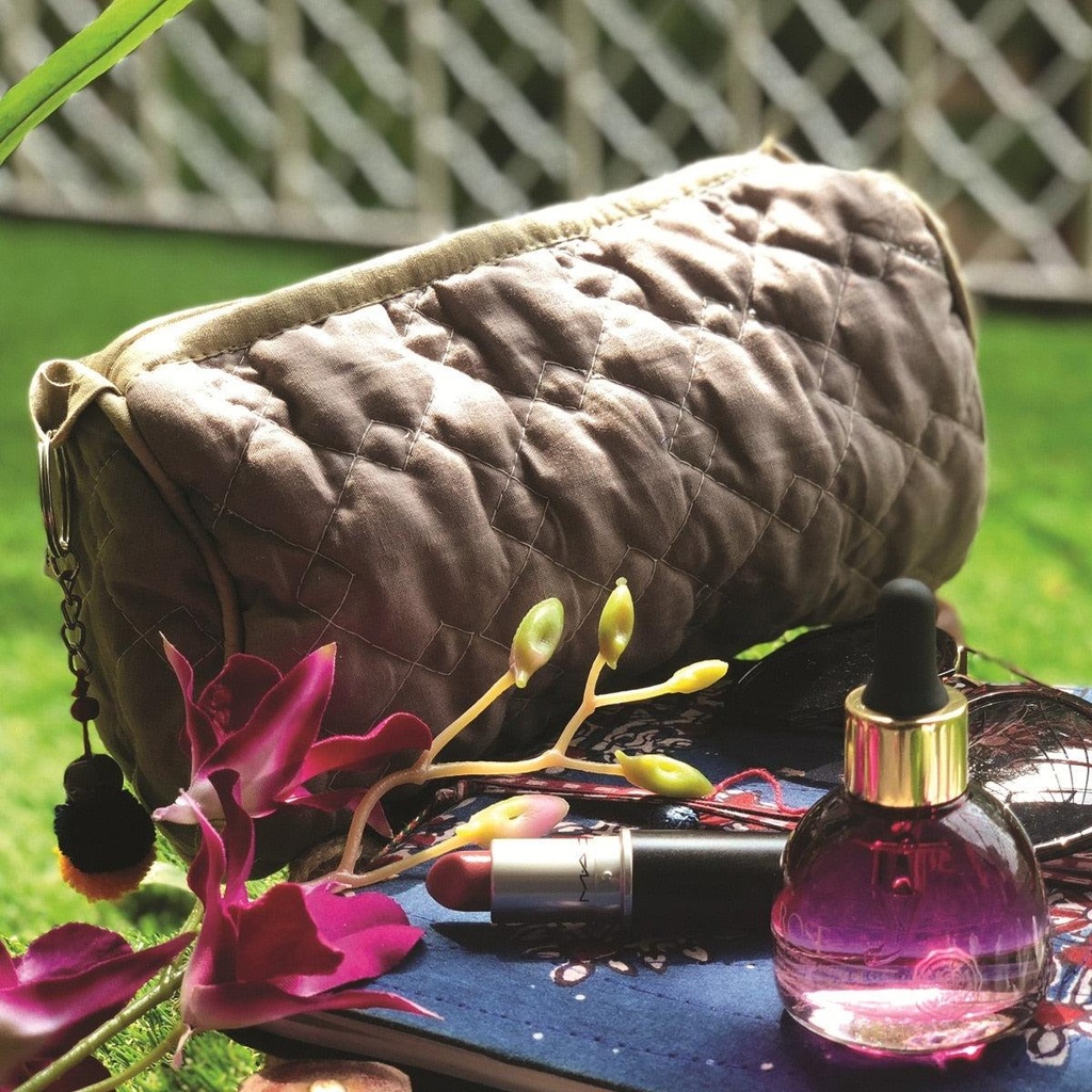 Cotton Quilted Beige Medium Size Quilted Wedding Jewelry Pouch / Cosmetic / Make Up Case Multifunction Storage