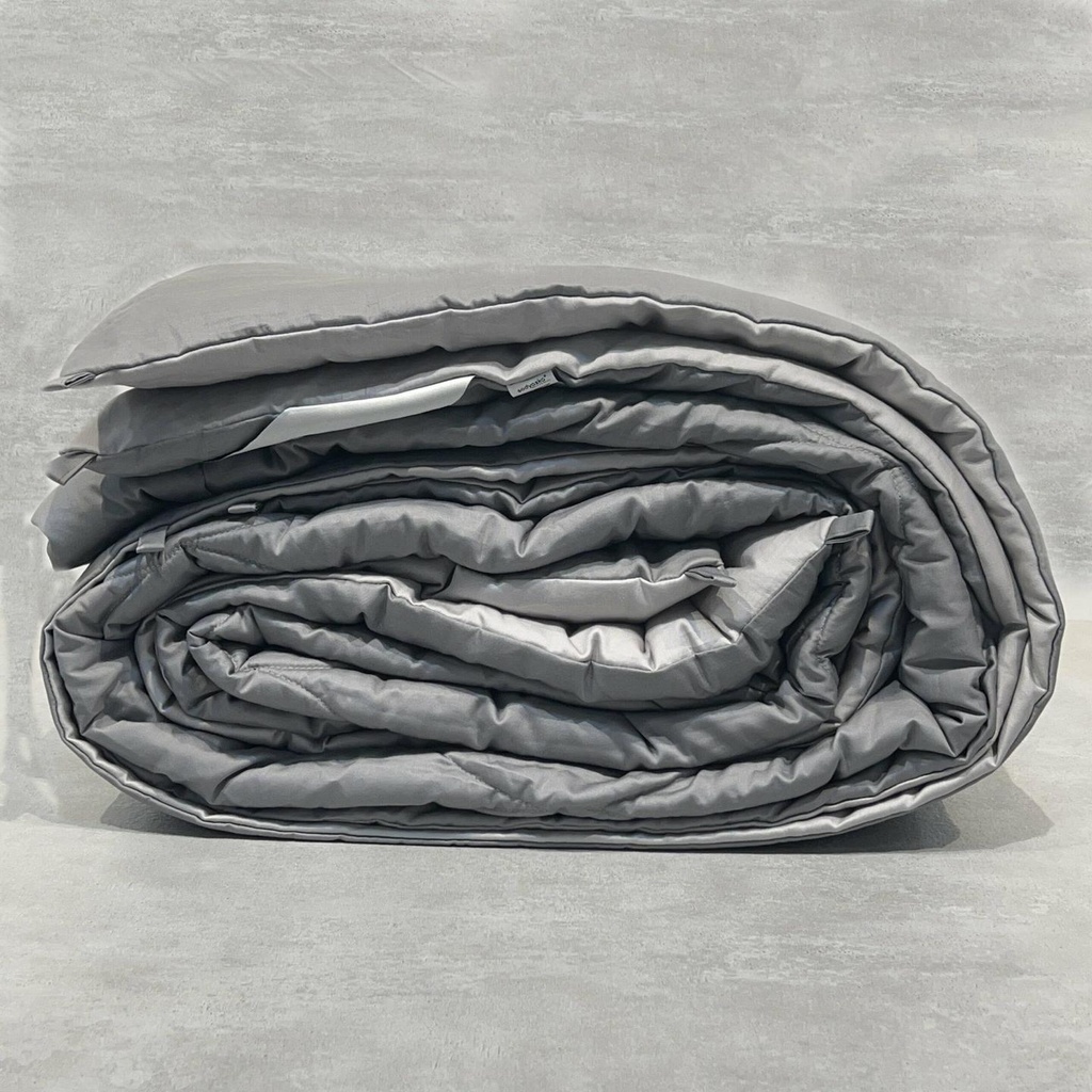 Pearl Grey and Slate 300TC Cotton Reversible Downfill Quilt